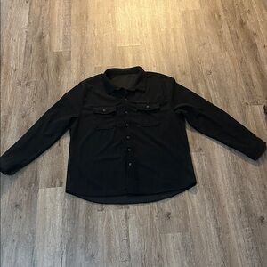 Men's Black Long Sleeved Shirt